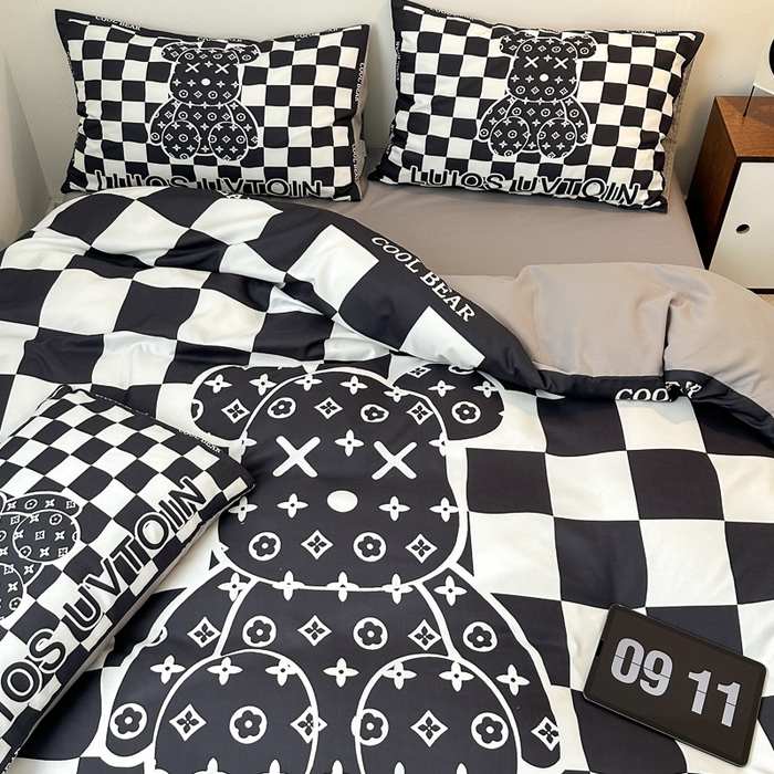 91家纺网 家纺一手货源 找家纺 摩卡（乐趣） 2025新款现代简约网红款四季棉四件套 棋盘格公仔