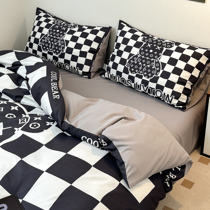 91家纺网 家纺一手货源 找家纺 摩卡（乐趣） 2025新款现代简约网红款四季棉四件套 棋盘格公仔