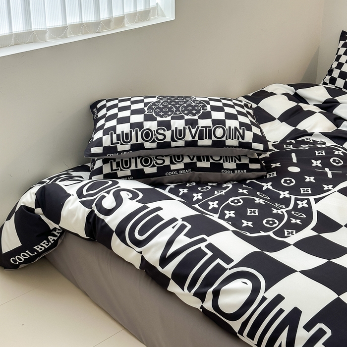 91家纺网 家纺一手货源 找家纺 摩卡（乐趣） 2025新款现代简约网红款四季棉四件套 棋盘格公仔