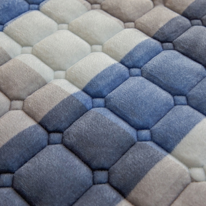 91家纺网 家纺一手货源 找家纺 爱屋及屋 2025新款无印风牛奶绒床护垫-学生床 牛奶绒-蓝咖大格