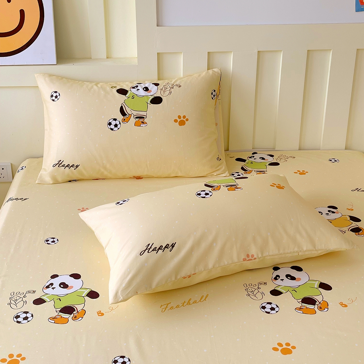 91家纺网 家纺一手货源 找家纺 金鑫汇家纺 2025新款A类全棉纯棉印花大床图单床单 床单单件 足球争霸赛-黄