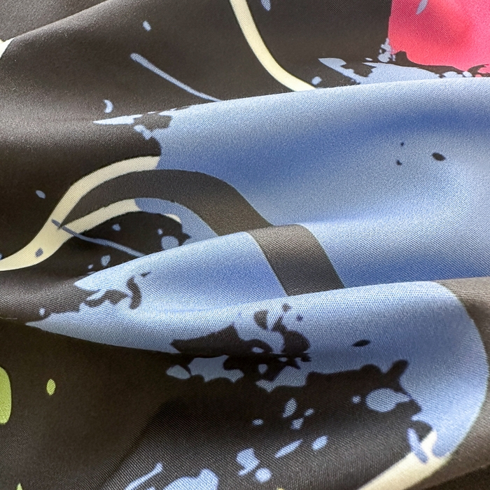 91家纺网 家纺一手货源 找家纺 摩卡（乐趣） 2025新款现代简约网红款四季棉四件套 涂鸦熊