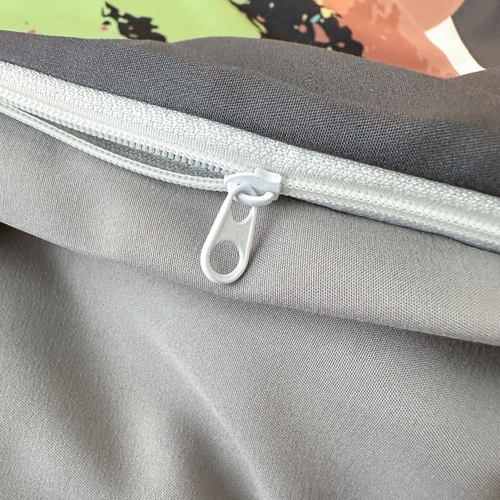 91家纺网 家纺一手货源 找家纺 摩卡（乐趣） 2025新款现代简约网红款四季棉四件套 涂鸦熊