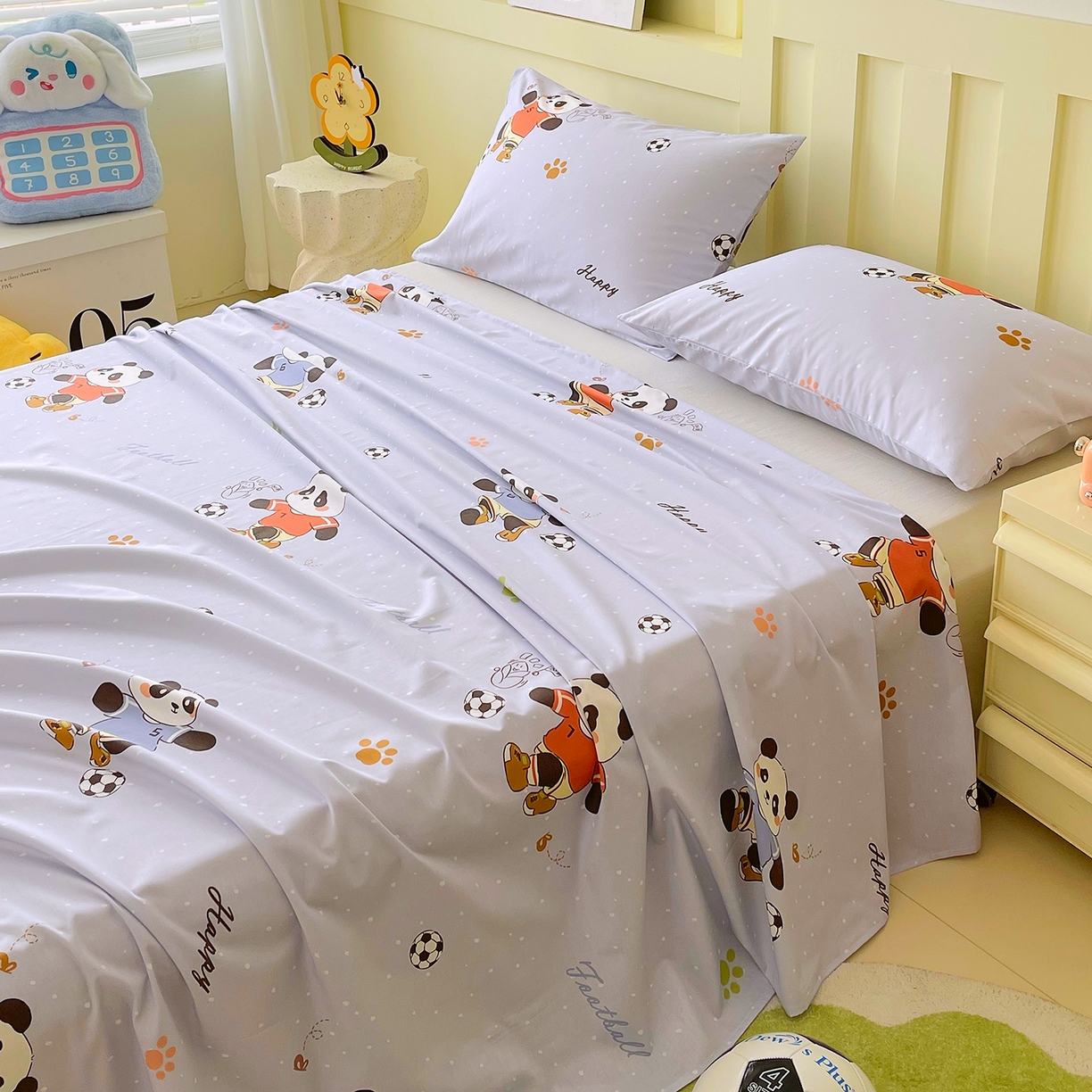 91家纺网 家纺一手货源 找家纺 金鑫汇家纺 2025新款A类全棉纯棉印花大床图单床单 床单单件 足球争霸赛-灰