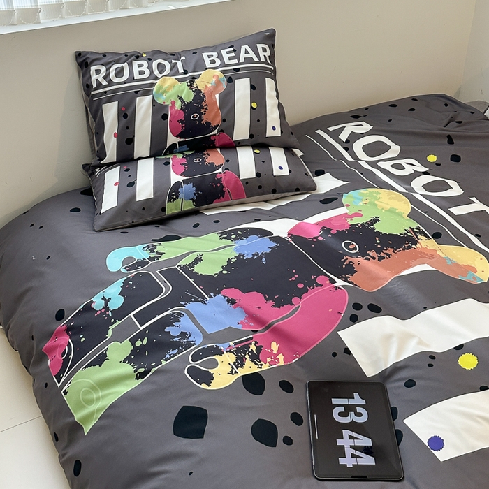 91家纺网 家纺一手货源 找家纺 摩卡（乐趣） 2025新款现代简约网红款四季棉四件套 涂鸦熊