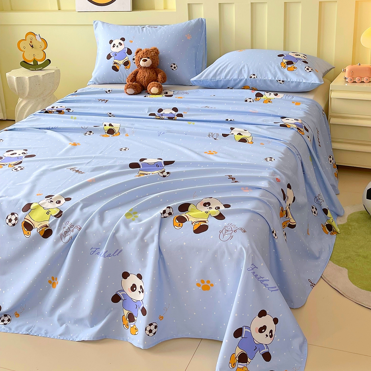 91家纺网 家纺一手货源 找家纺 金鑫汇家纺 2025新款A类全棉纯棉印花大床图单床单 床单单件 足球争霸赛-蓝