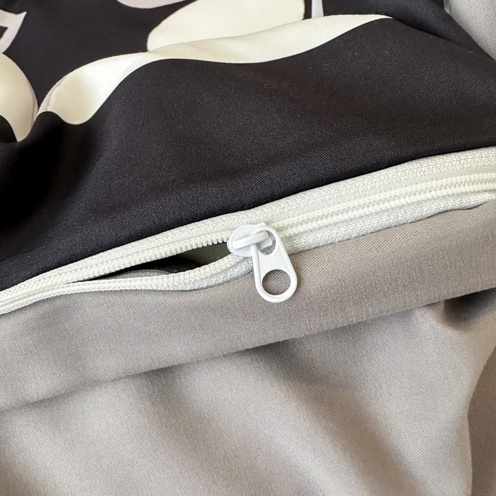 91家纺网 家纺一手货源 找家纺 摩卡（乐趣） 2025新款现代简约网红款四季棉四件套 熊头白