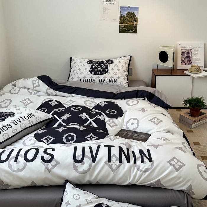 91家纺网 家纺一手货源 找家纺 摩卡（乐趣） 2025新款现代简约网红款四季棉四件套 熊头白