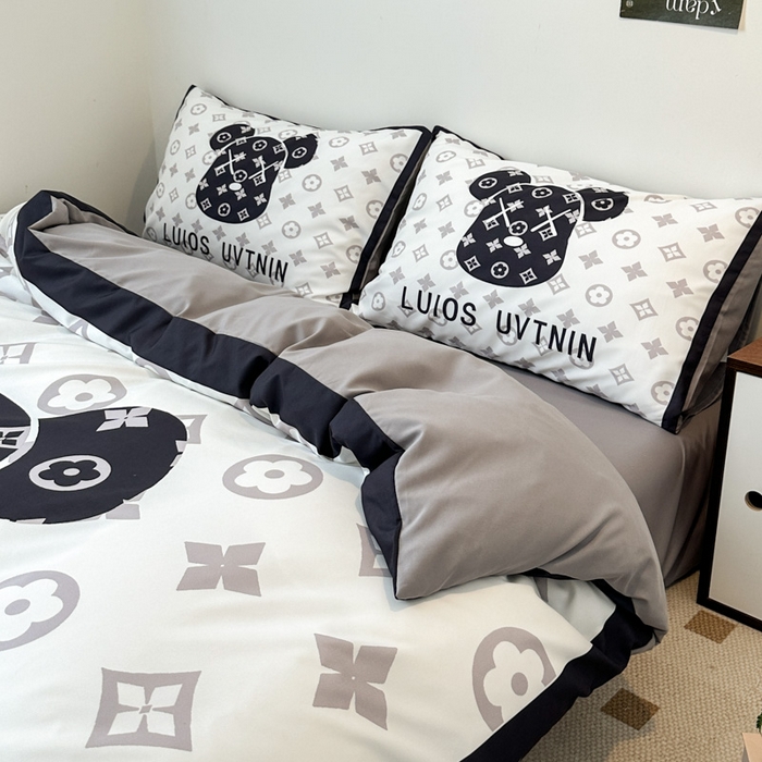 91家纺网 家纺一手货源 找家纺 摩卡（乐趣） 2025新款现代简约网红款四季棉四件套 熊头白