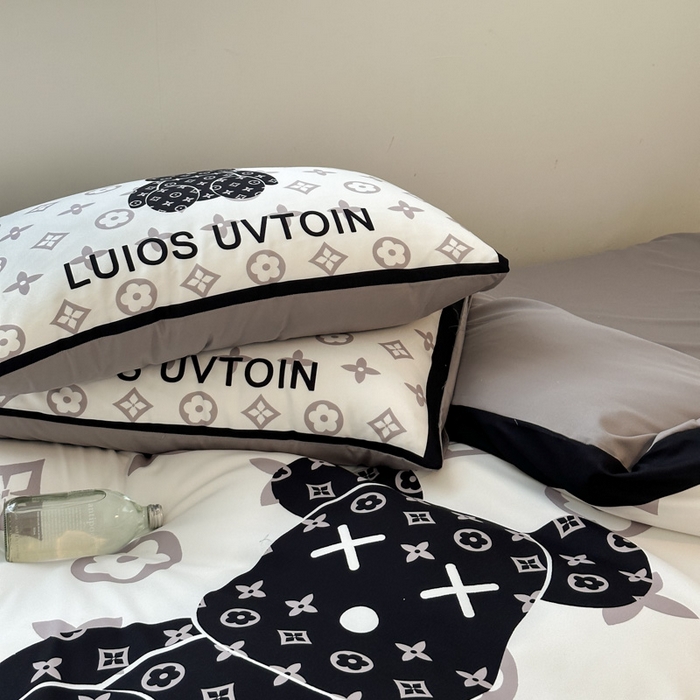 91家纺网 家纺一手货源 找家纺 摩卡（乐趣） 2025新款现代简约网红款四季棉四件套 熊仔白