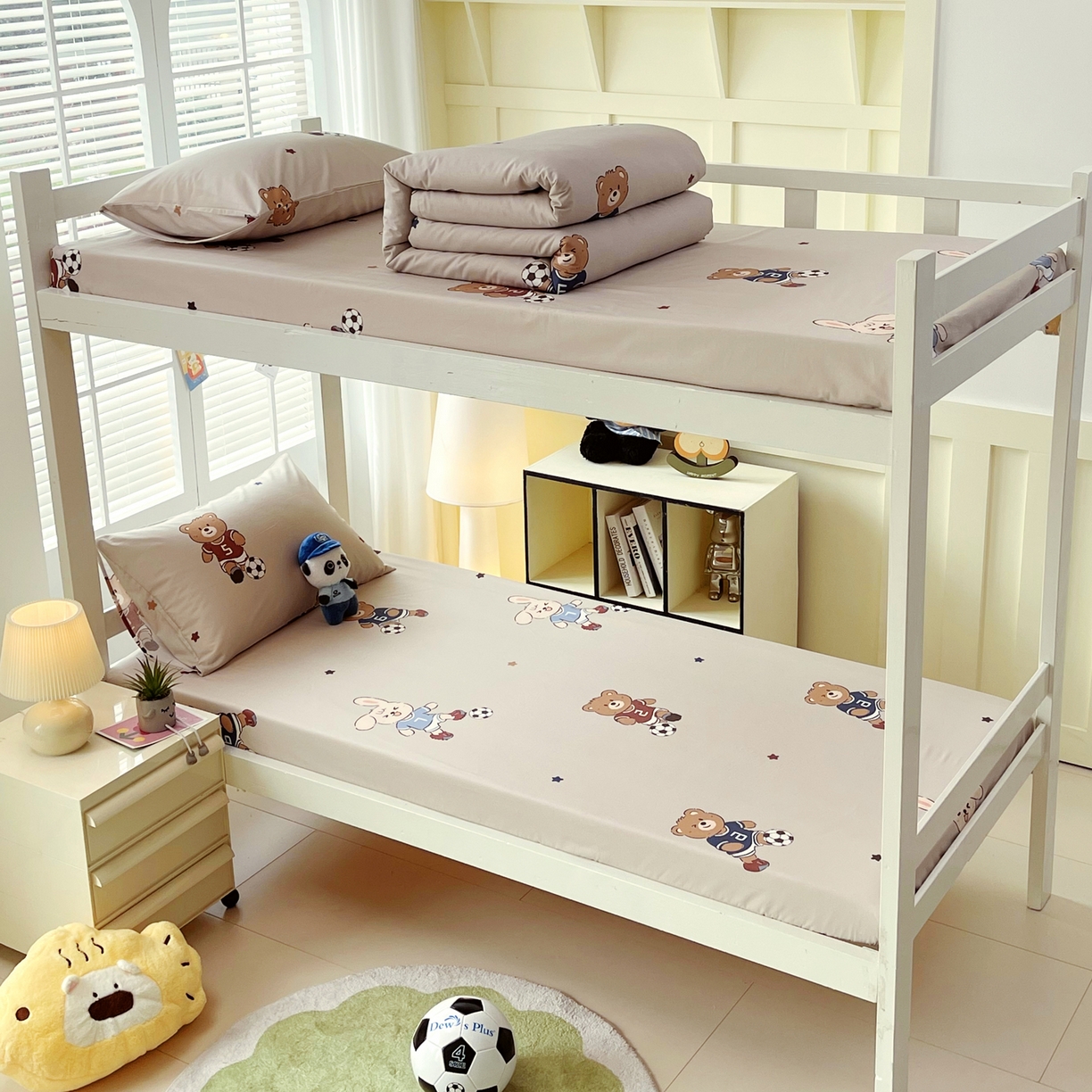 91家纺网 家纺一手货源 找家纺 （总）金鑫汇家纺 2025新款A类全棉纯棉印花学生床宿舍上下铺三件套