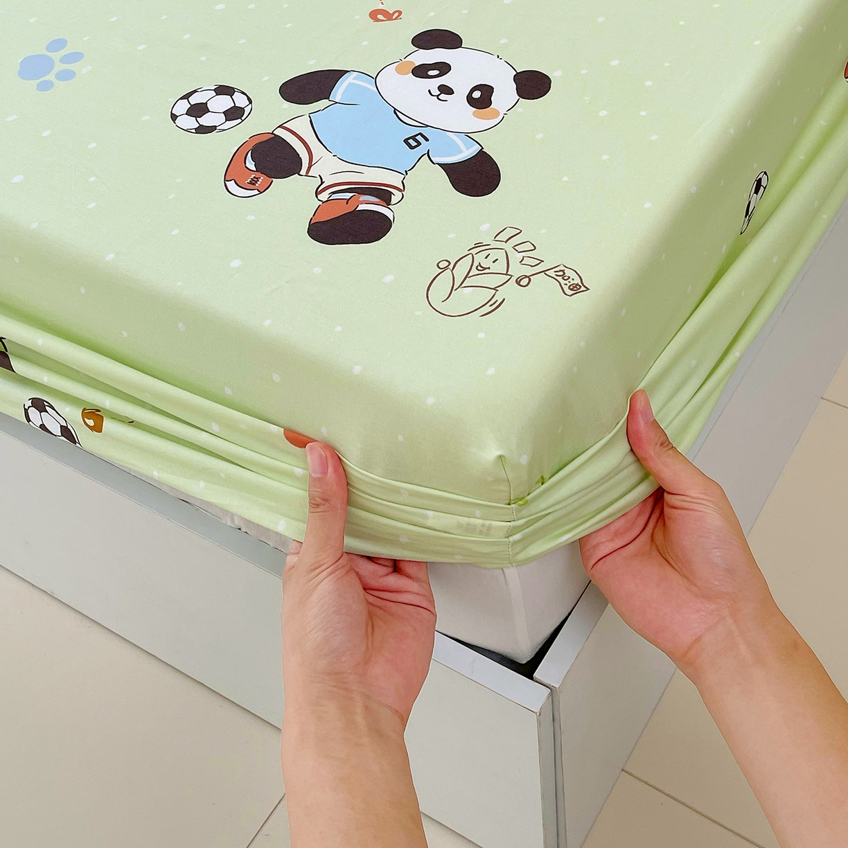 91家纺网 家纺一手货源 找家纺 金鑫汇家纺 2025新款A类全棉纯棉印花大床图单床笠 床笠单件 足球争霸赛·绿