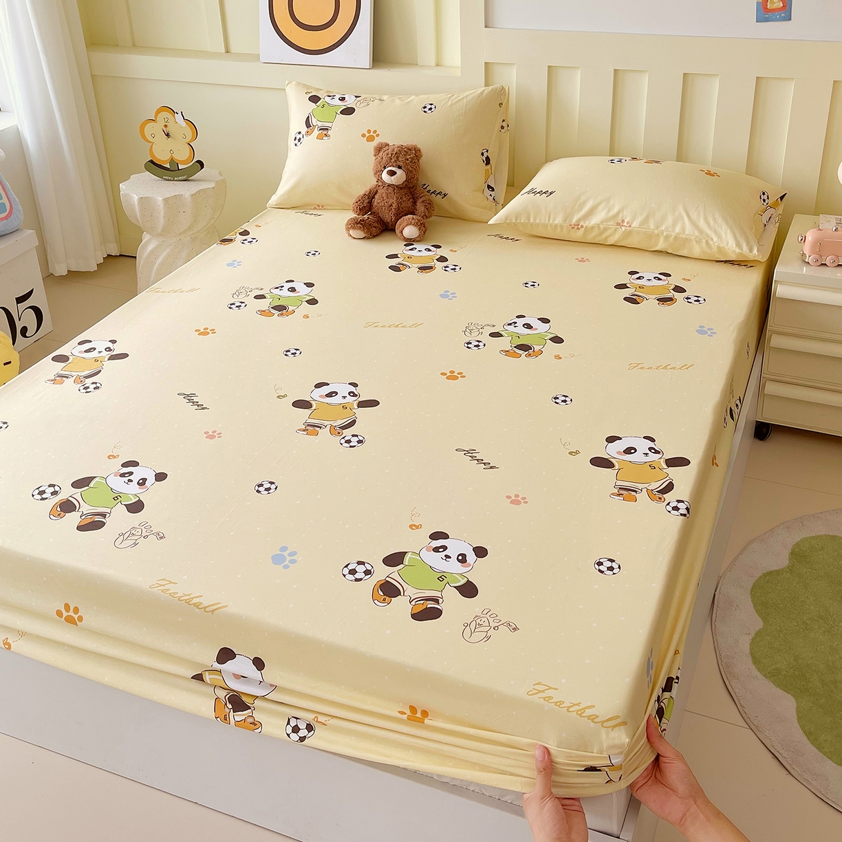 91家纺网 家纺一手货源 找家纺 金鑫汇家纺 2025新款A类全棉纯棉印花大床图单床笠 床笠单件 足球争霸赛-黄