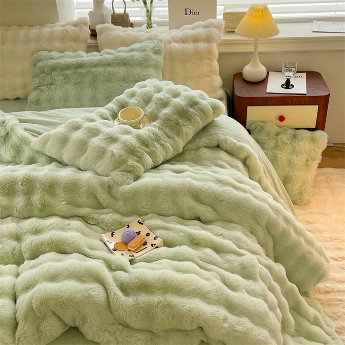 91家纺网 家纺一手货源 找家纺 悦织湾家纺 2025新款A类12斤獭兔毛580克托斯卡纳大泡泡双面兔毛绒四件套 兔兔绒-抹茶绿