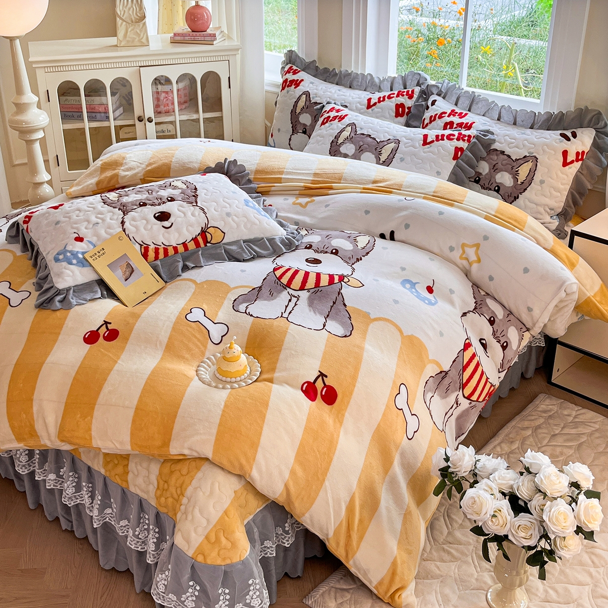 91家纺网 家纺一手货源 找家纺 （总）提花大世界 2025新款爆款高克重牛奶绒印花夹棉蕾丝花边床盖床裙单件三件四件套