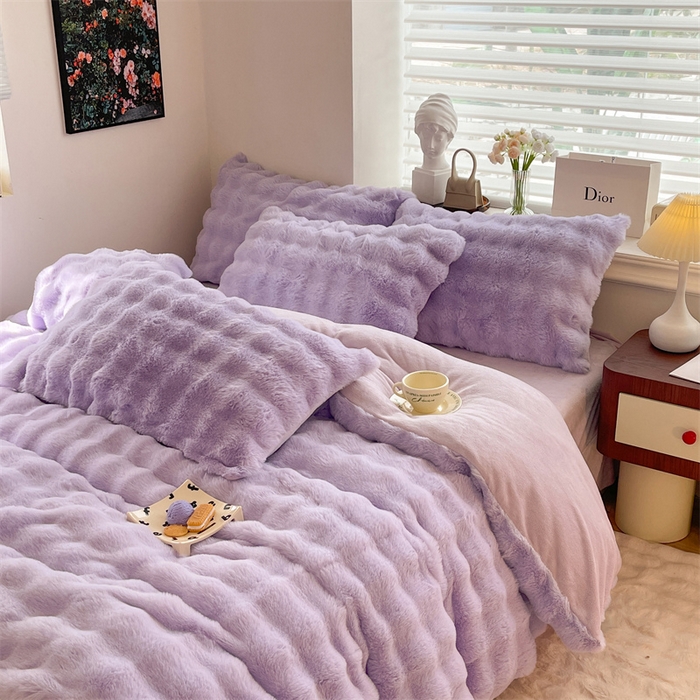 91家纺网 家纺一手货源 找家纺 悦织湾家纺 2025新款A类12斤獭兔毛580克托斯卡纳大泡泡双面兔毛绒四件套 兔兔绒-紫色