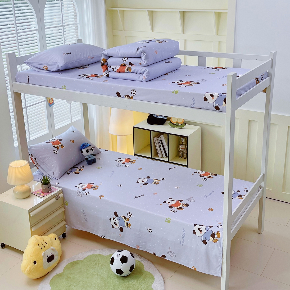 91家纺网 家纺一手货源 找家纺 金鑫汇家纺 2025新款A类全棉纯棉印花学生床宿舍上下铺三件套 足球争霸赛-灰