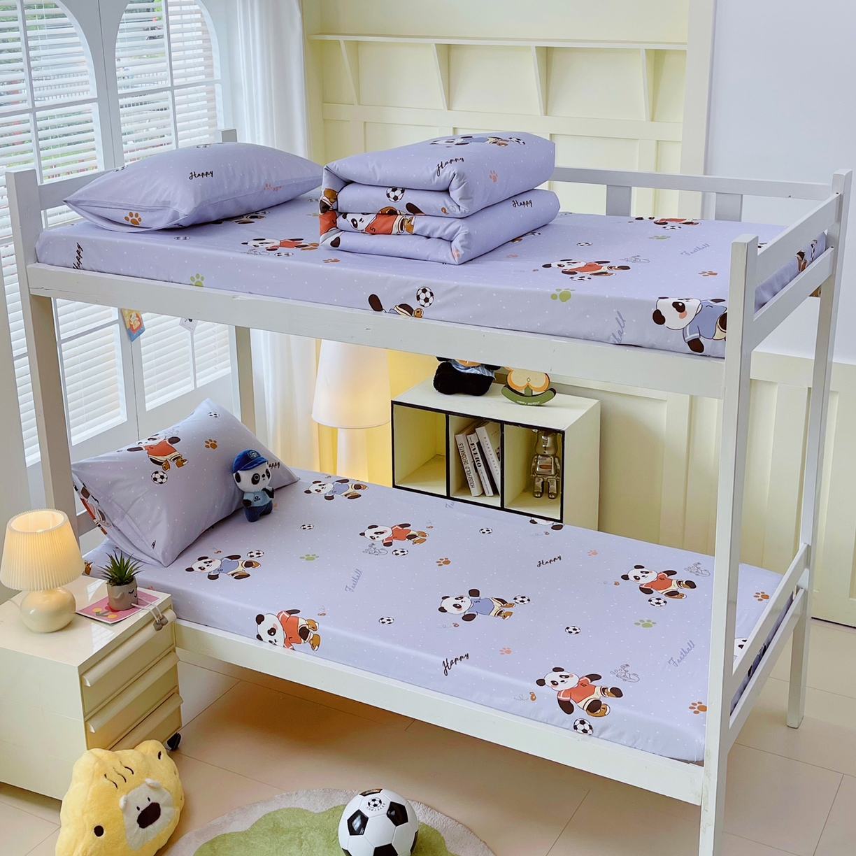 91家纺网 家纺一手货源 找家纺 金鑫汇家纺 2025新款A类全棉纯棉印花学生床宿舍上下铺三件套 足球争霸赛-灰