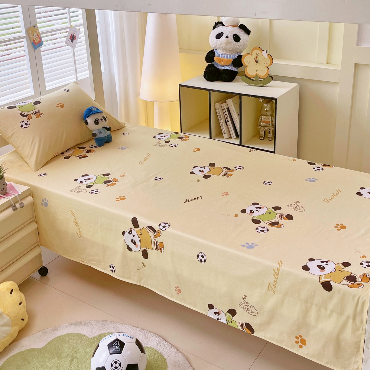 91家纺网 家纺一手货源 找家纺 金鑫汇家纺 2025新款A类全棉纯棉印花学生床单品床单 床单单件 足球争霸赛-黄