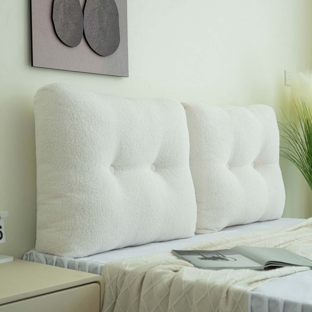 91家纺网 家纺一手货源 找家纺 美达人 2025新款泰迪毛面包组合款靠垫靠背 泰迪绒【无床头魔术贴】白