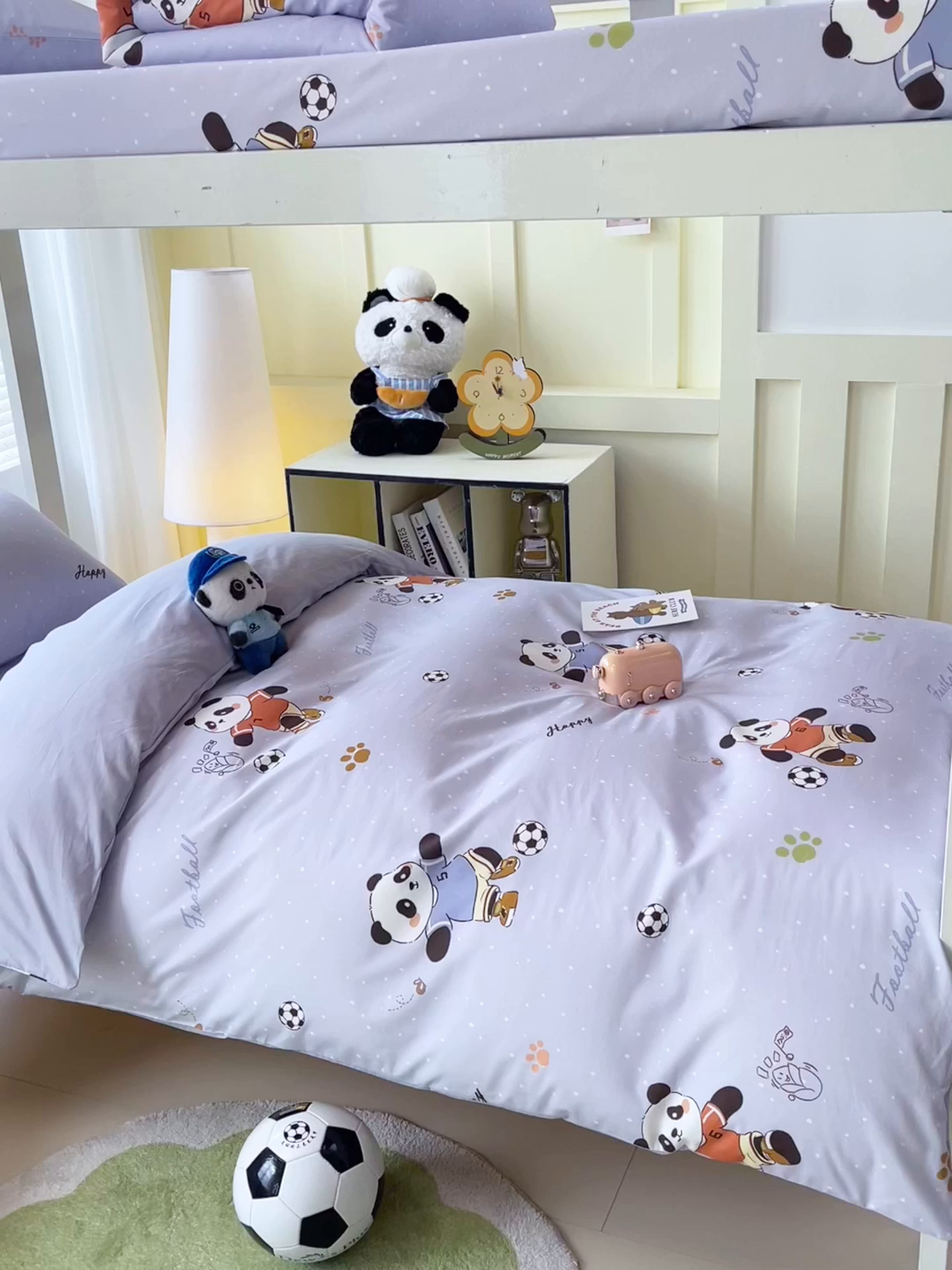 91家纺网 家纺一手货源 找家纺 金鑫汇家纺 2025新款A类全棉纯棉印花学生床宿舍上下铺三件套 足球争霸赛-灰