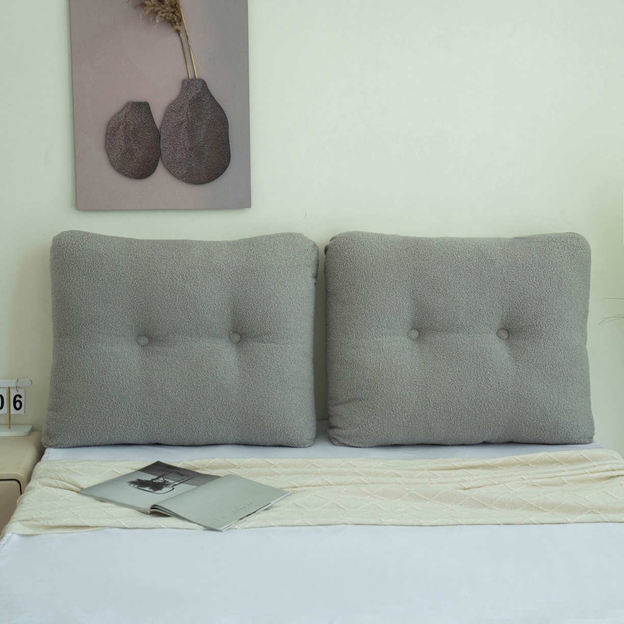 91家纺网 家纺一手货源 找家纺 美达人 2025新款泰迪毛面包组合款靠垫靠背 泰迪绒【无床头魔术贴】灰