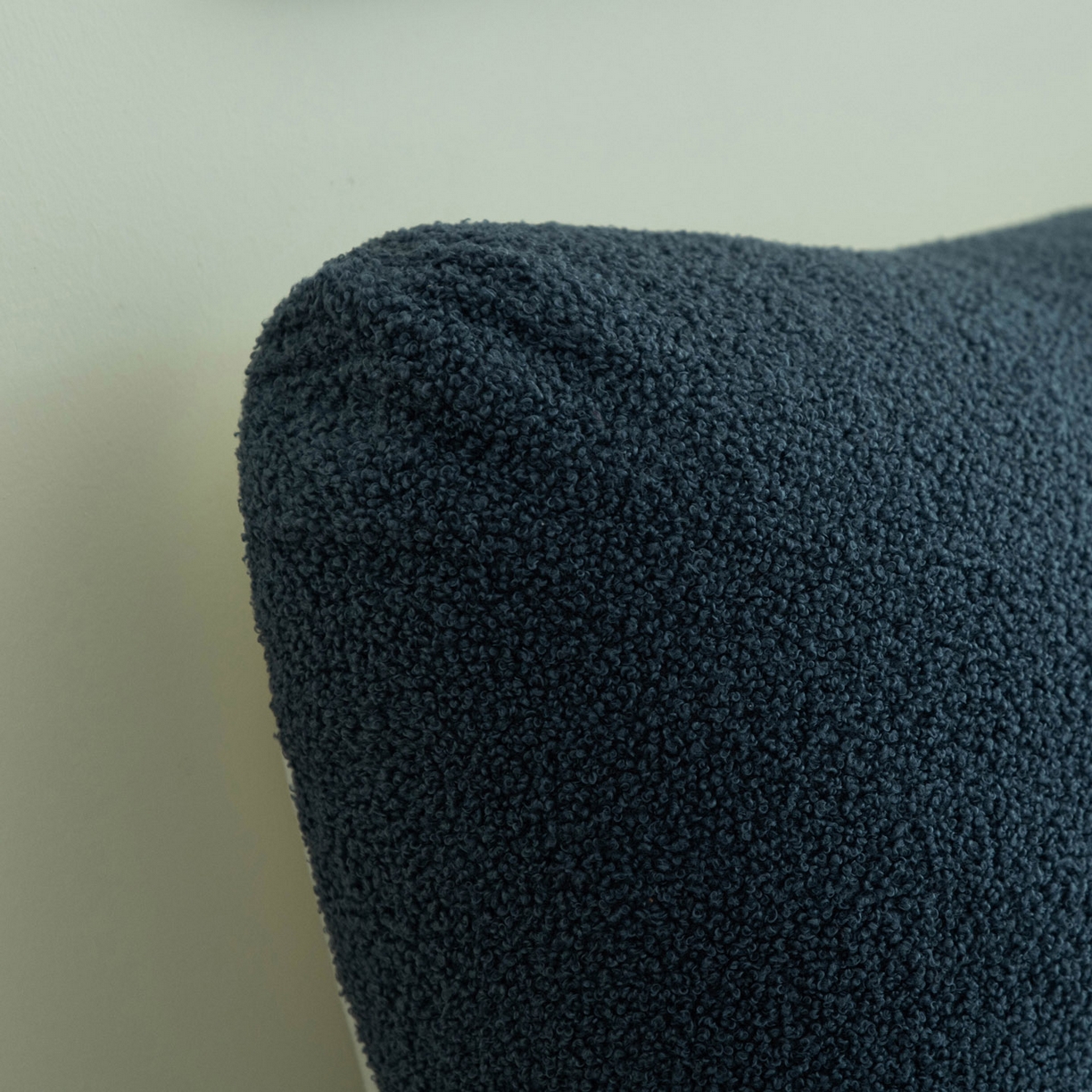 91家纺网 家纺一手货源 找家纺 美达人 2025新款泰迪毛面包组合款靠垫靠背 泰迪绒【无床头魔术贴】蓝