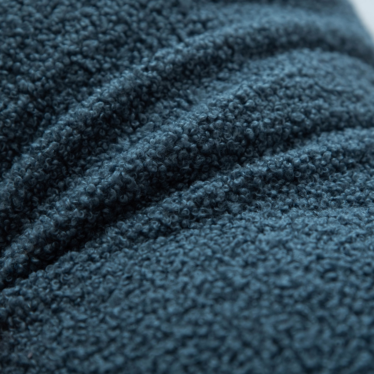 91家纺网 家纺一手货源 找家纺 美达人 2025新款泰迪毛面包组合款靠垫靠背 泰迪绒【无床头魔术贴】蓝