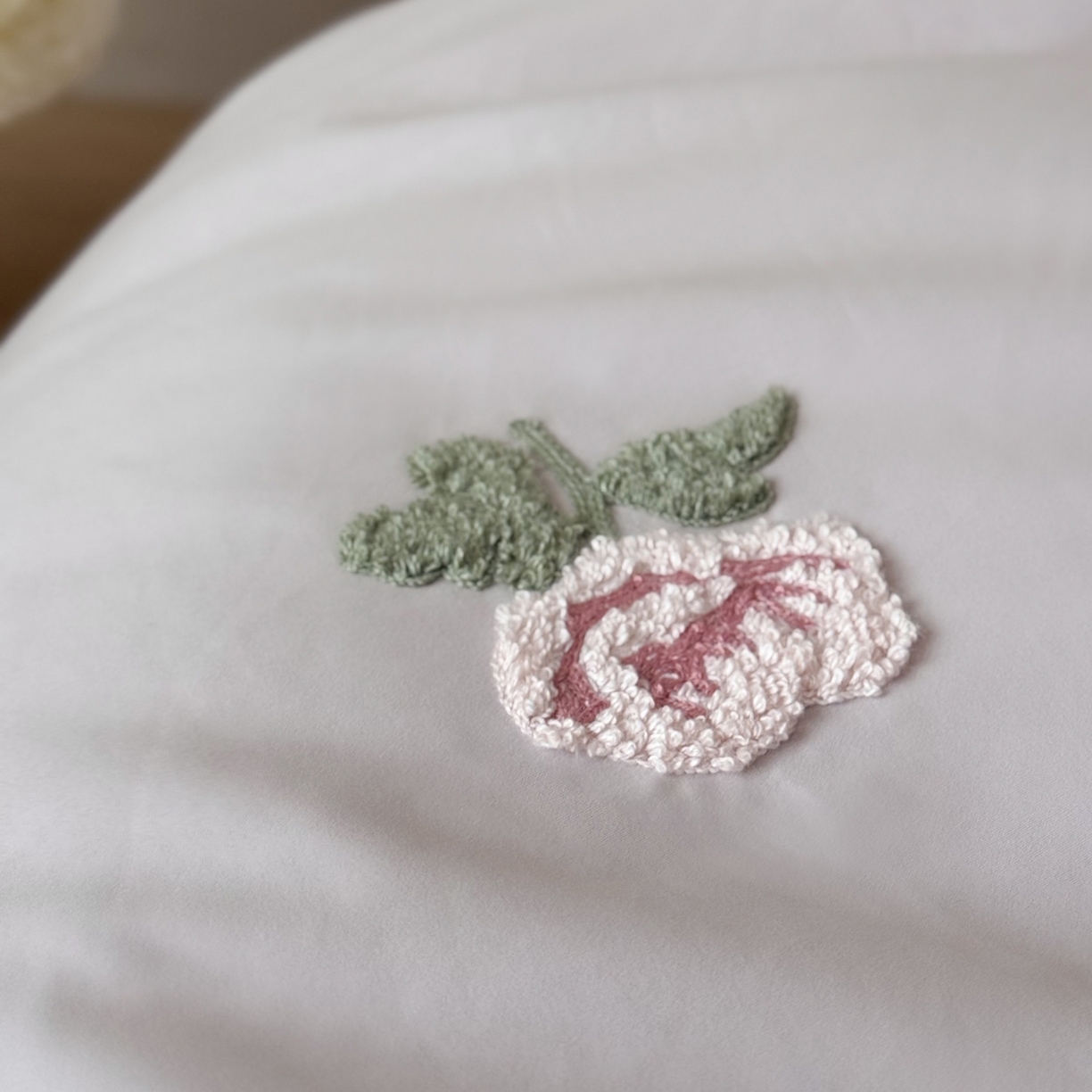 91家纺网 家纺一手货源 找家纺 鹿班家居 2025新款100S全棉纯棉磨毛毛巾绣四件套-彩虹花园（标准会员-20元） 彩虹花园-紫色