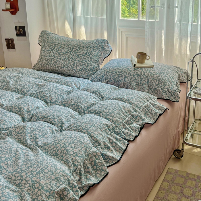 91家纺网 家纺一手货源 找家纺 斯卡诺家纺 2025秋冬法式花边古法水洗棉云感棉床盖四件套花边被套床单款 雨沫-花边款