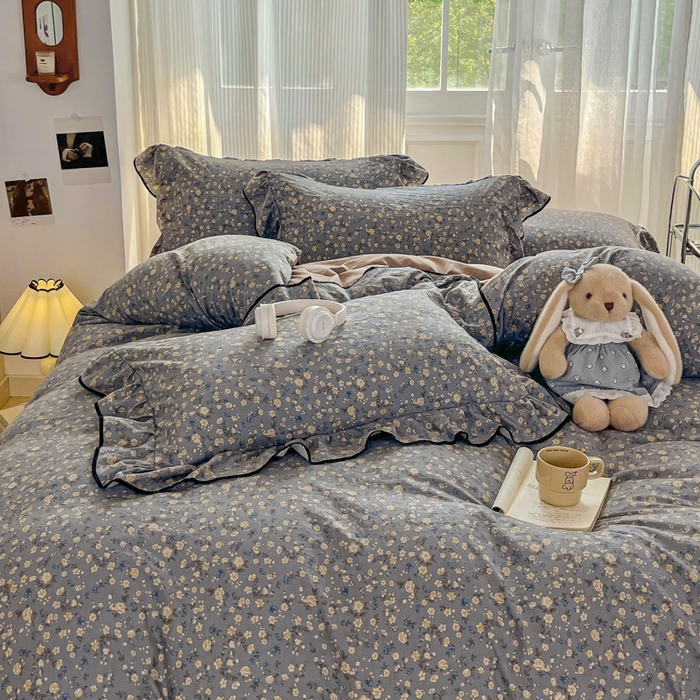 91家纺网 家纺一手货源 找家纺 斯卡诺家纺 2025秋冬法式花边古法水洗棉云感棉床盖四件套花边被套床单款 晚风-花边款