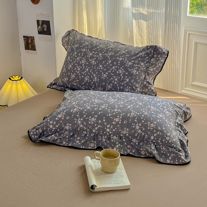 91家纺网 家纺一手货源 找家纺 斯卡诺家纺 2025秋冬法式花边古法水洗棉云感棉床盖四件套花边被套床单款 满天星-花边款