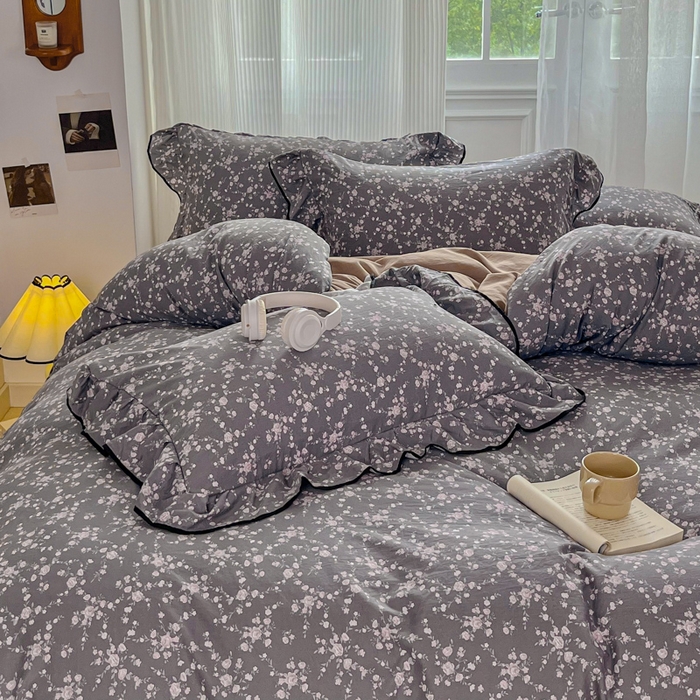 91家纺网 家纺一手货源 找家纺 斯卡诺家纺 2025秋冬法式花边古法水洗棉云感棉床盖四件套花边被套床单款 满天星-花边款