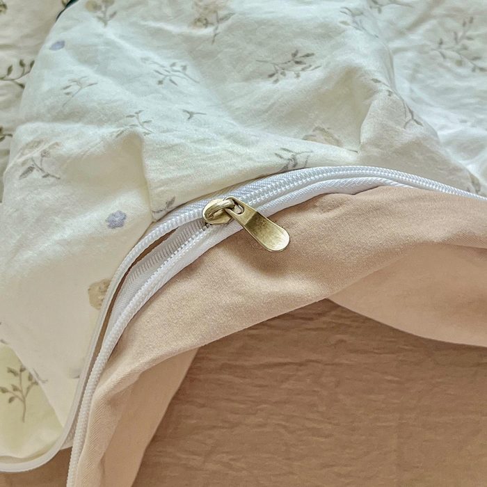 91家纺网 家纺一手货源 找家纺 斯卡诺家纺 2025秋冬法式花边古法水洗棉云感棉床盖四件套花边被套床单款 小情调-花边款