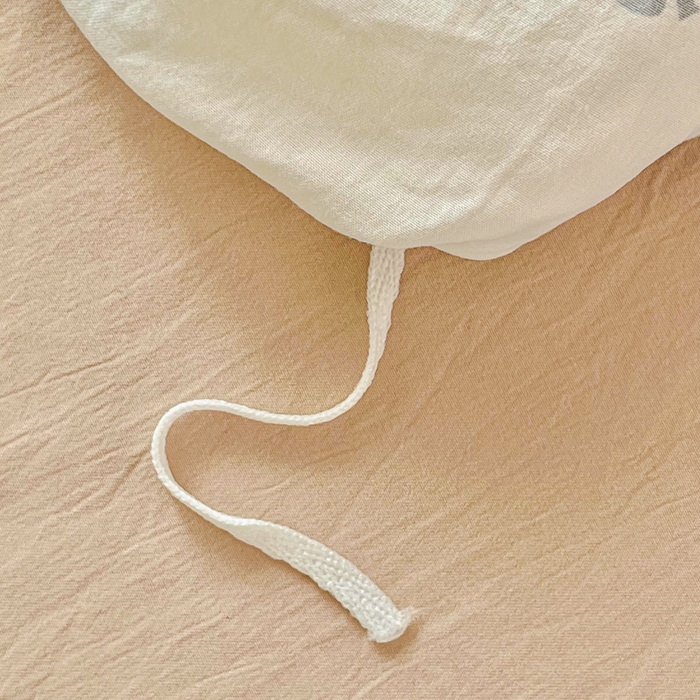 91家纺网 家纺一手货源 找家纺 斯卡诺家纺 2025秋冬法式花边古法水洗棉云感棉床盖四件套花边被套床单款 甜美樱桃-花边款