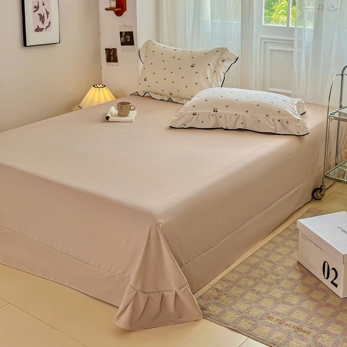 91家纺网 家纺一手货源 找家纺 斯卡诺家纺 2025秋冬法式花边古法水洗棉云感棉床盖四件套花边被套床单款 甜美樱桃-花边款