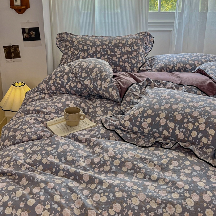 91家纺网 家纺一手货源 找家纺 斯卡诺家纺 2025秋冬法式花边古法水洗棉云感棉床盖四件套花边被套床单款 一见倾心-花边款