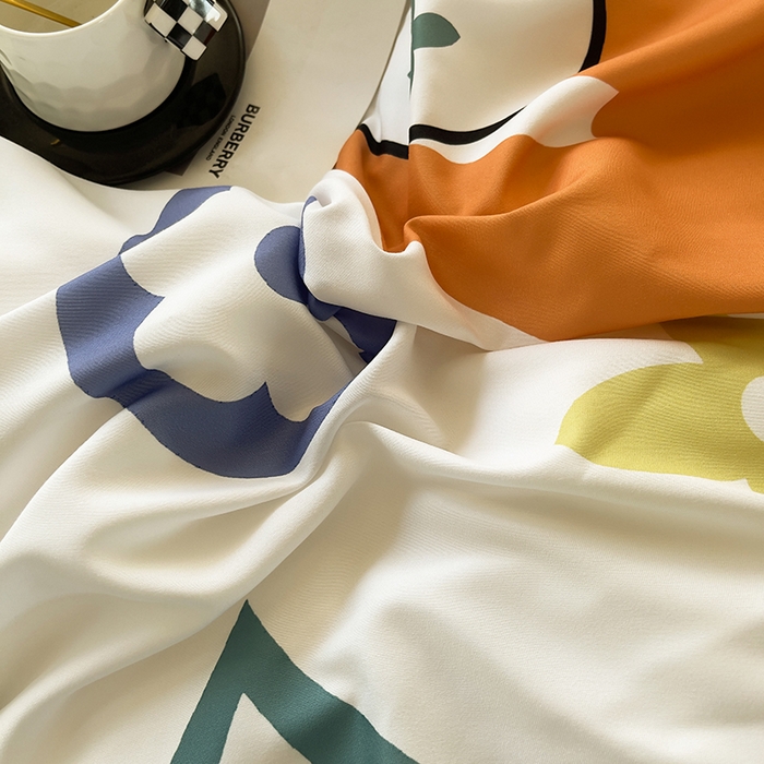 91家纺网 家纺一手货源 找家纺 摩卡（乐趣） 2025秋冬新品网红款水洗棉四季款四件套 彩虹兔