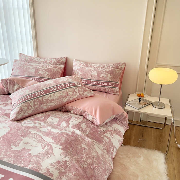 91家纺网 家纺一手货源 找家纺 摩卡（乐趣） 2025秋冬新品网红款水洗棉四季款四件套 梦幻粉