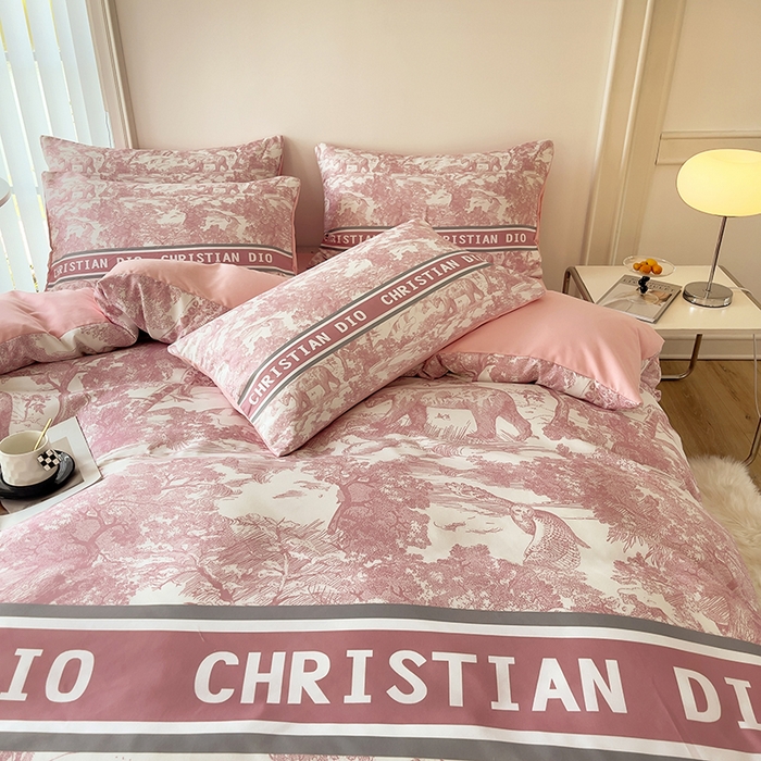 91家纺网 家纺一手货源 找家纺 摩卡（乐趣） 2025秋冬新品网红款水洗棉四季款四件套 梦幻粉