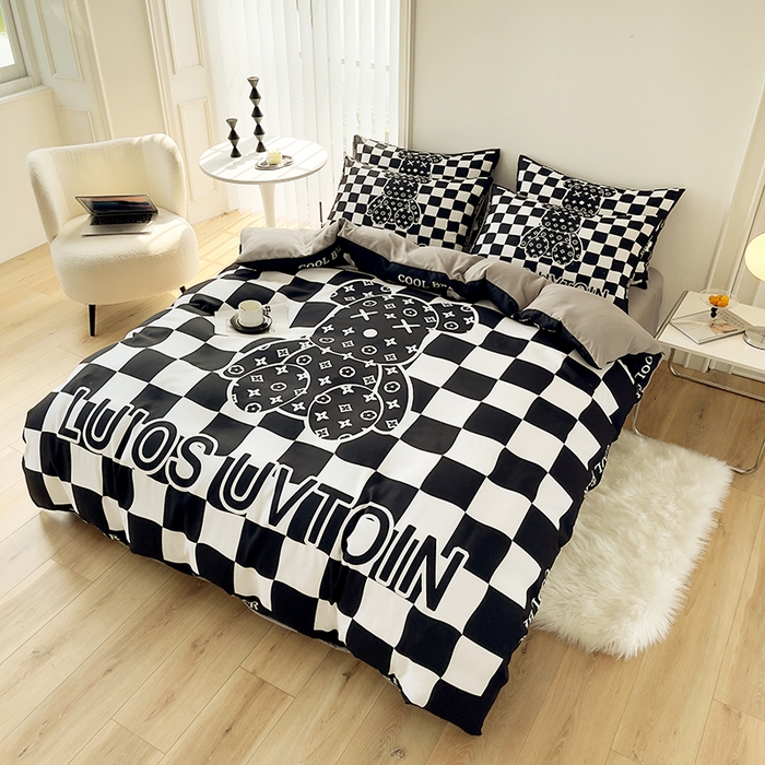 91家纺网 家纺一手货源 找家纺 摩卡（乐趣） 2025秋冬新品网红款水洗棉四季款四件套 棋盘格公仔