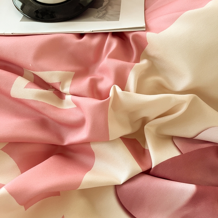 91家纺网 家纺一手货源 找家纺 摩卡（乐趣） 2025秋冬新品网红款水洗棉四季款四件套 天使熊-粉