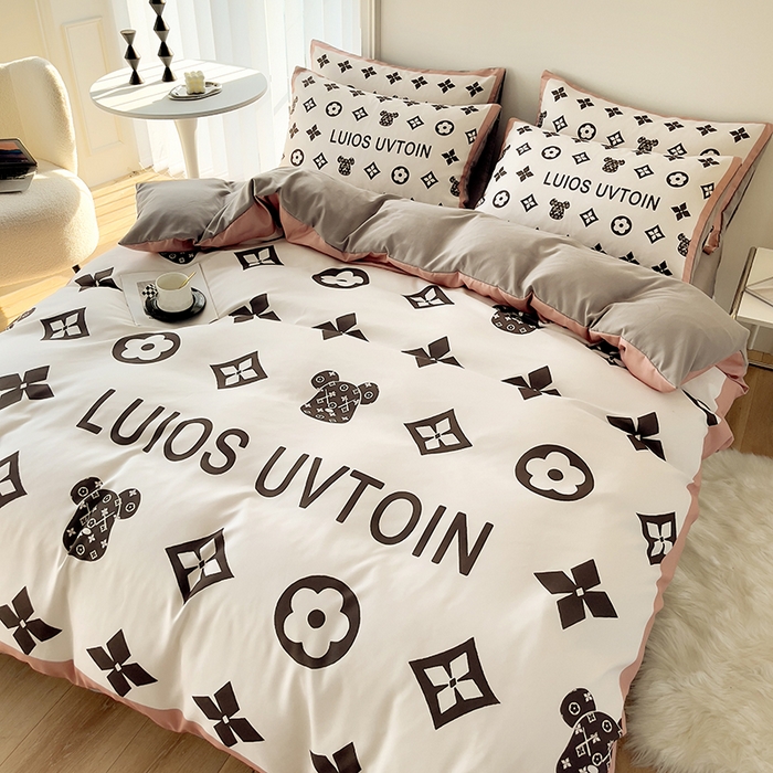 91家纺网 家纺一手货源 找家纺 摩卡（乐趣） 2025秋冬新品网红款水洗棉四季款四件套 小熊头