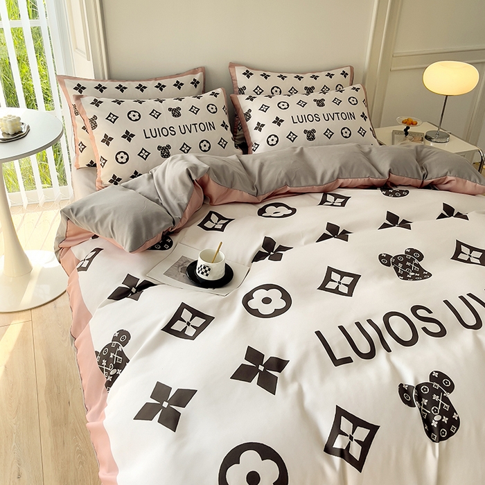 91家纺网 家纺一手货源 找家纺 摩卡（乐趣） 2025秋冬新品网红款水洗棉四季款四件套 小熊头