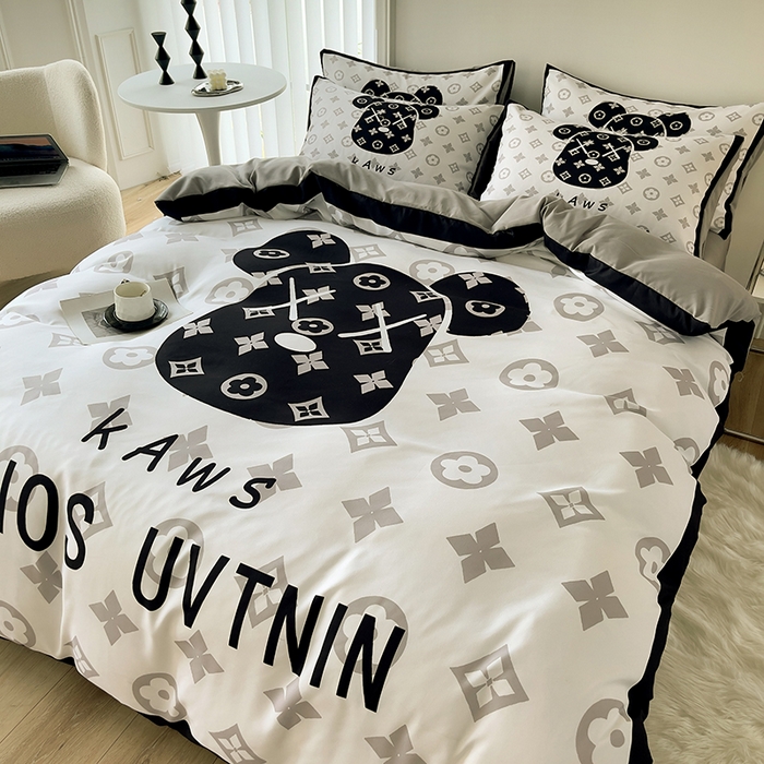 91家纺网 家纺一手货源 找家纺 摩卡（乐趣） 2025秋冬新品网红款水洗棉四季款四件套 熊头白