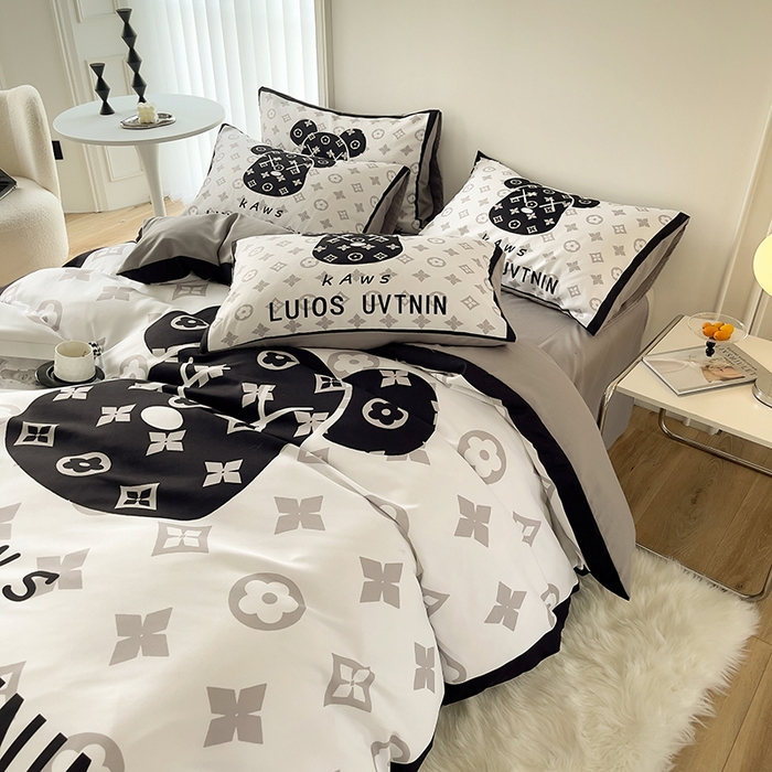 91家纺网 家纺一手货源 找家纺 摩卡（乐趣） 2025秋冬新品网红款水洗棉四季款四件套 熊头白