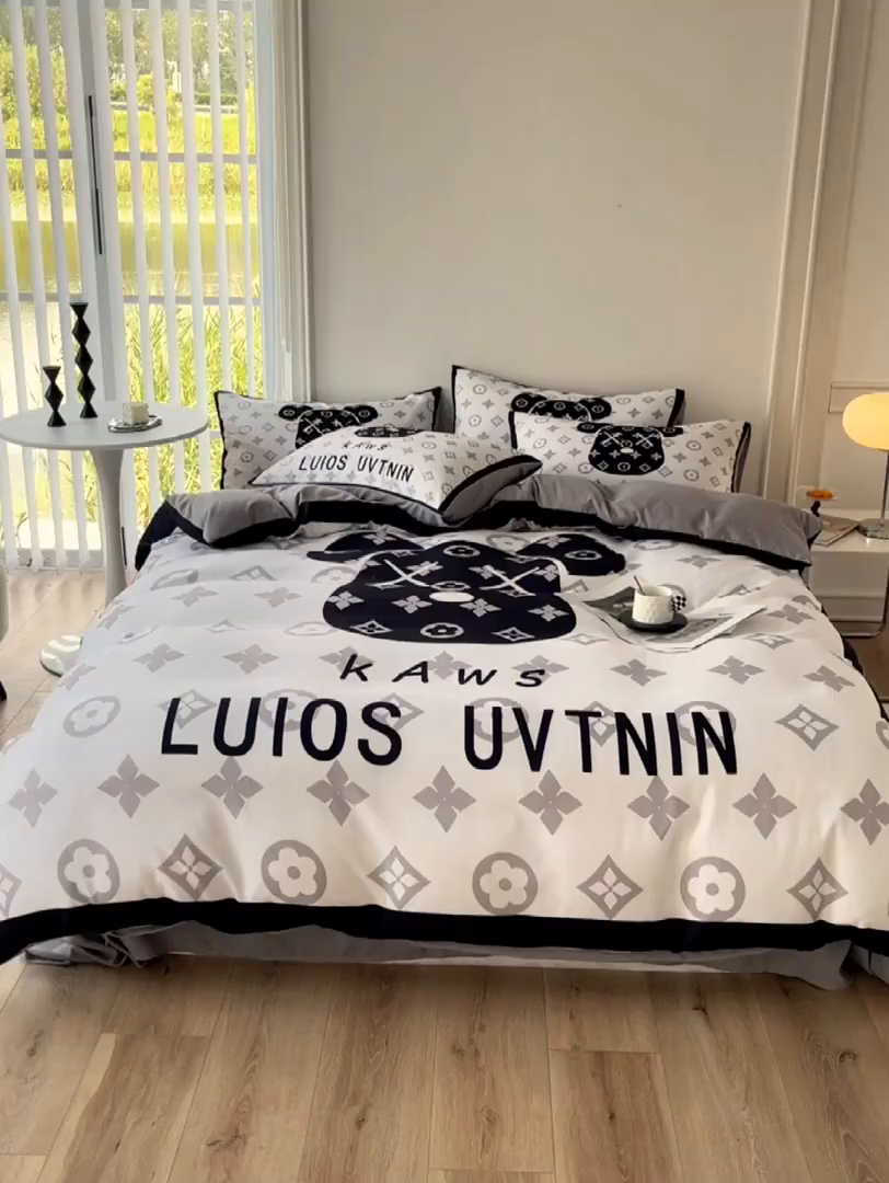 91家纺网 家纺一手货源 找家纺 摩卡（乐趣） 2025秋冬新品网红款水洗棉四季款四件套 熊头白