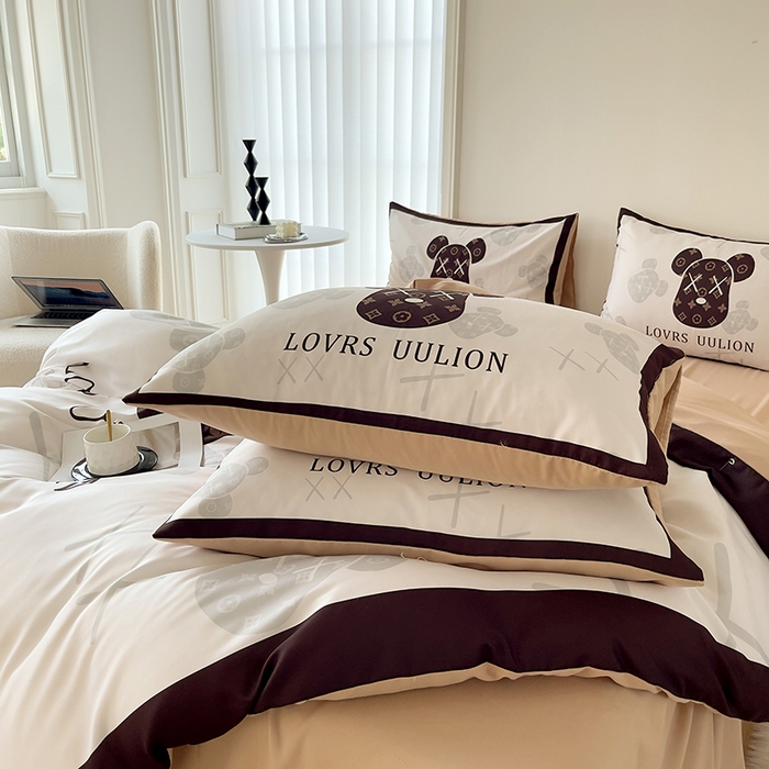 91家纺网 家纺一手货源 找家纺 摩卡（乐趣） 2025秋冬新品网红款水洗棉四季款四件套 熊头咖