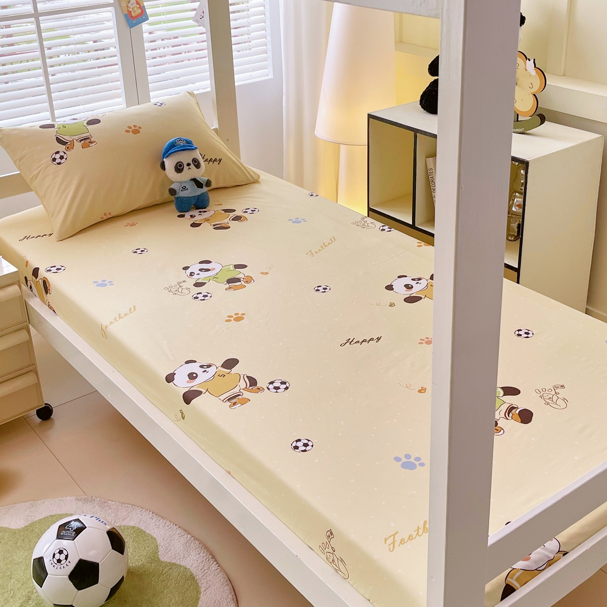 91家纺网 家纺一手货源 找家纺 金鑫汇家纺 2025新款A类全棉纯棉印花学生床单品床笠 床笠单件 足球争霸赛-黄