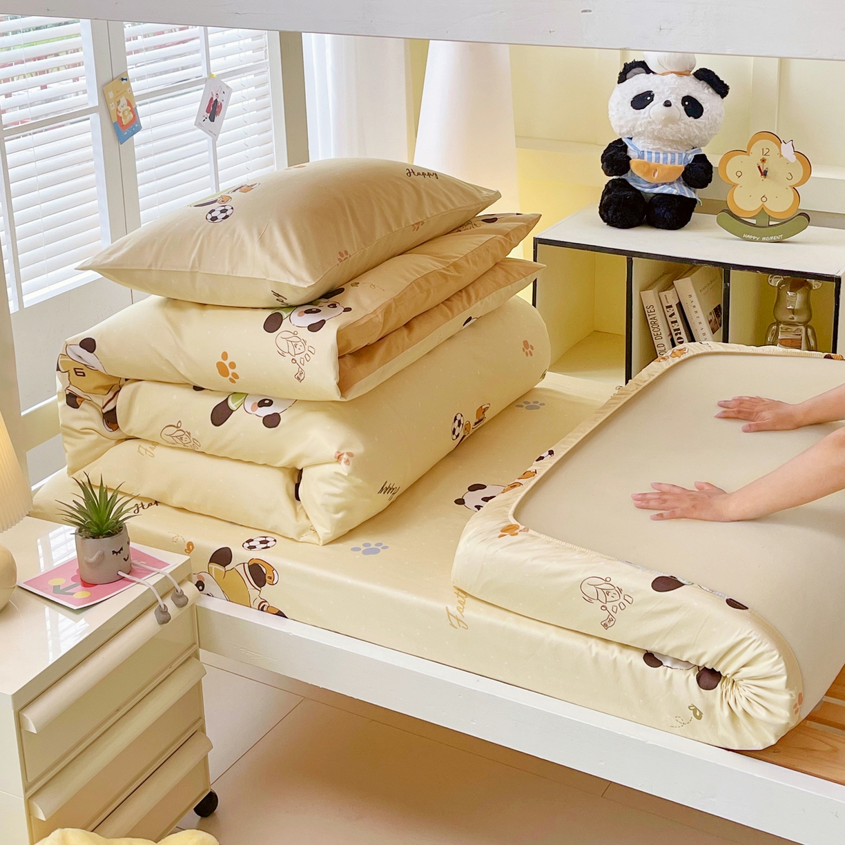 91家纺网 家纺一手货源 找家纺 金鑫汇家纺 2025新款A类全棉纯棉印花学生床单品床笠 床笠单件 足球争霸赛-黄
